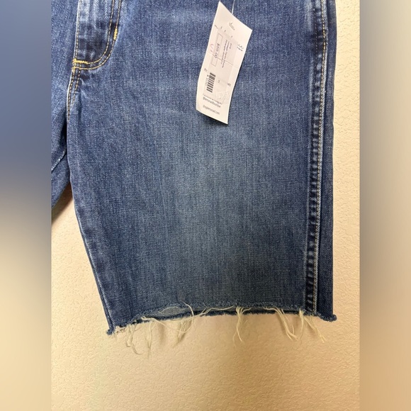 NWT Vintage Wrangler Dark Wash 8” Long Mid Rise Cut Off Upcycled Jean Shorts 31 - Picture 5 of 9